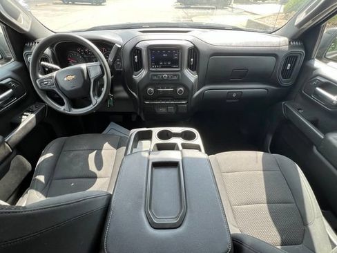 Used 2021 Chevrolet Silverado 1500 Custom AWD/4WD image 2