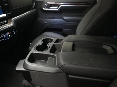 Used 2023 Chevrolet Silverado 1500 LT image 16