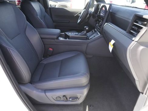 Used 2025 Lexus GX 550 w/ Cold Area Package image 19