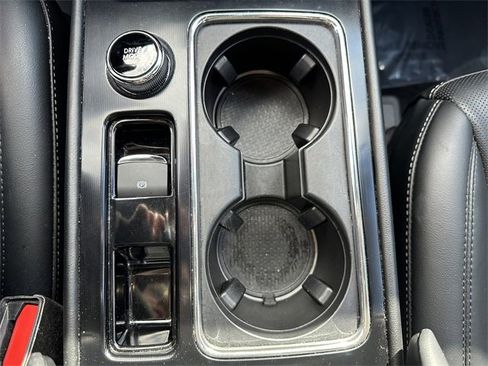 Certified 2022 Lincoln Corsair Standard w/ Equipment Group 101A image 25