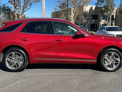 Used 2025 Genesis GV70 2.5T image 6