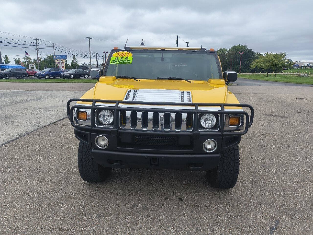Used 2003 HUMMER H2 w/ Preferred Equipment Group AWD/4WD image 10