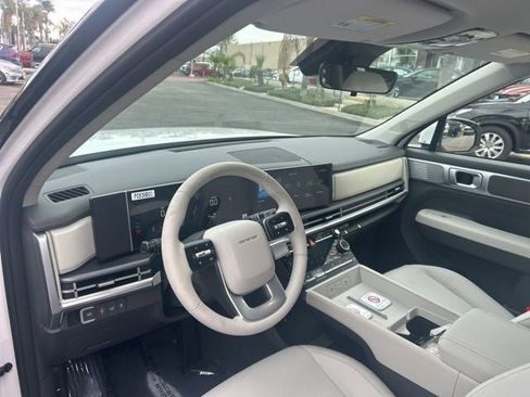 New 2026 Hyundai Santa Fe SE image 14