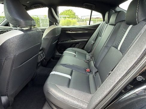 Certified 2025 Toyota Camry SE FWD image 34