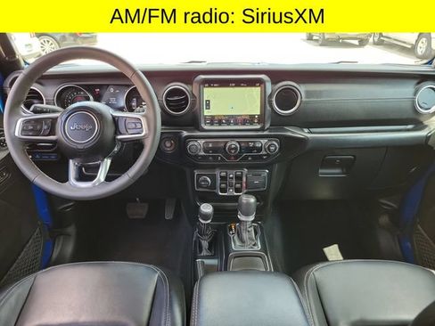 Used 2023 Jeep Wrangler Unlimited Sahara w/ Dual Top Group AWD/4WD image 9