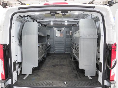 Used 2018 Ford Transit 250 130 Low Roof image 17