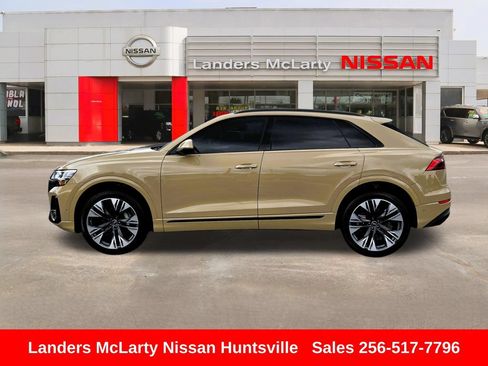 Used 2024 Audi Q8 Premium Plus AWD/4WD image 8