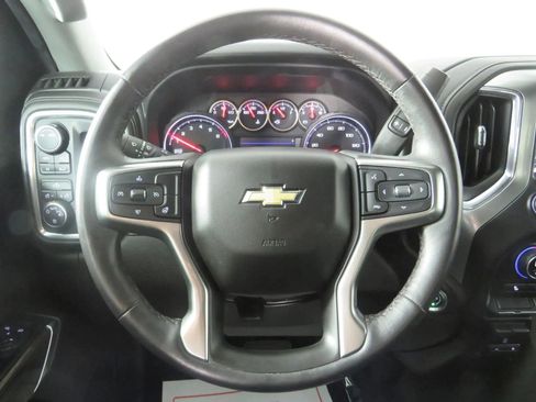 Used 2020 Chevrolet Silverado 1500 LT w/ All-Star Edition image 13