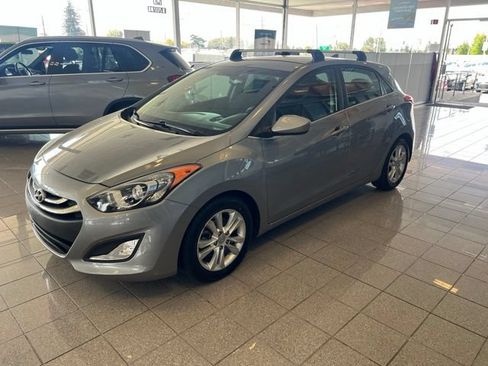 Used 2013 Hyundai Elantra GT FWD image 3
