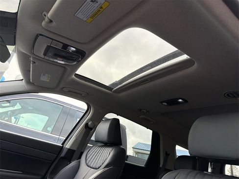 Used 2024 Hyundai Palisade Limited image 33