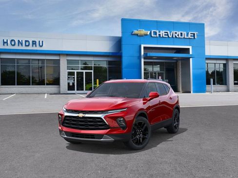 New 2026 Chevrolet Blazer LT w/ Convenience Package AWD/4WD image 8