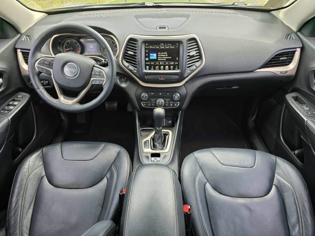 Used 2014 Jeep Cherokee Limited FWD image 17