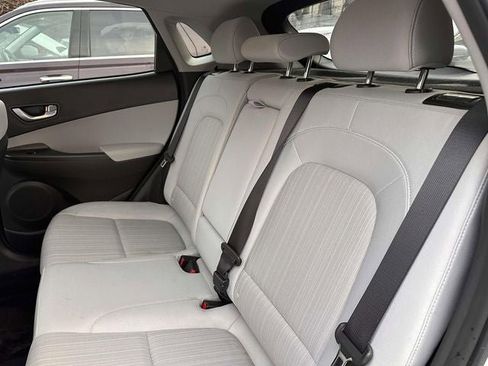 Used 2023 Hyundai Kona SEL w/ Convenience Package image 20