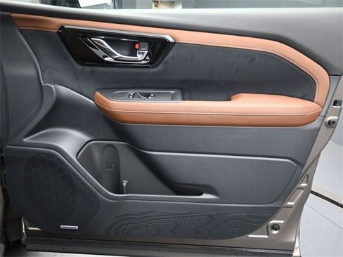 New 2025 Subaru Forester Touring image 32