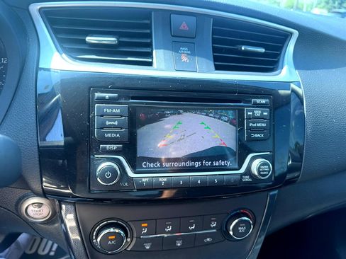 Used 2017 Nissan Sentra SR w/ Protection Package image 15