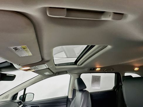 Used 2025 Honda Odyssey EX-L image 25