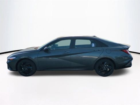 New 2026 Hyundai Elantra Sport FWD image 8