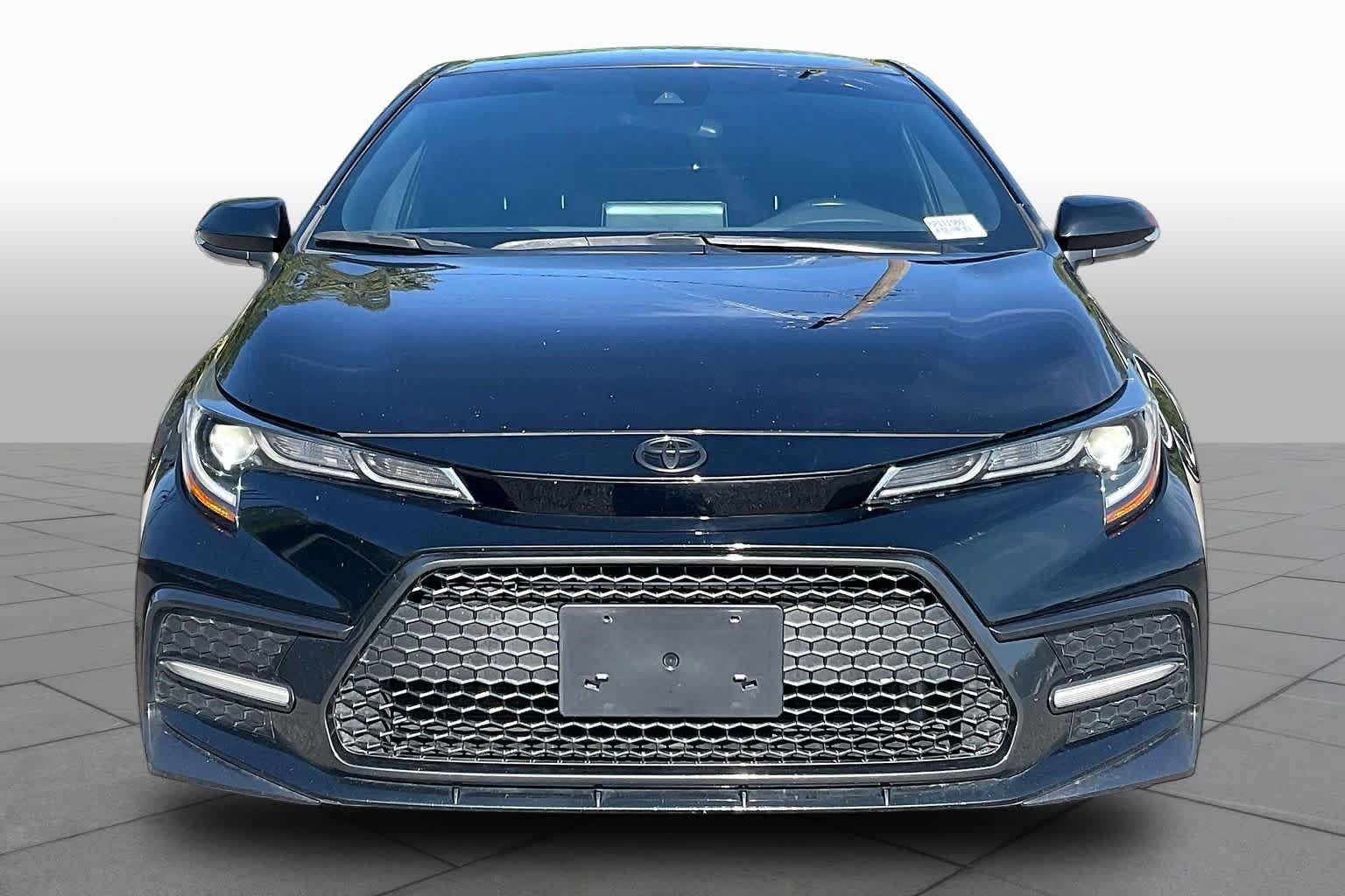 Used 2022 Toyota Corolla SE FWD image 4