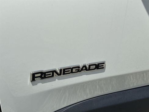 Used 2016 Jeep Renegade Limited AWD/4WD image 11
