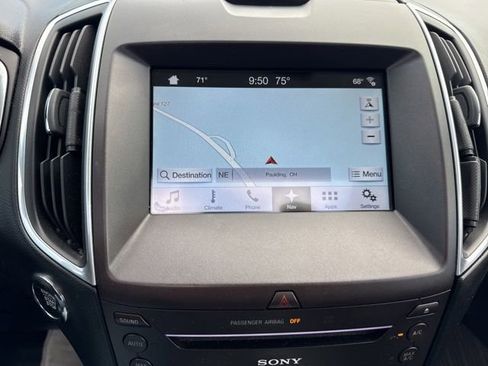 Used 2017 Ford Edge Titanium w/ Equipment Group 301A AWD/4WD image 37