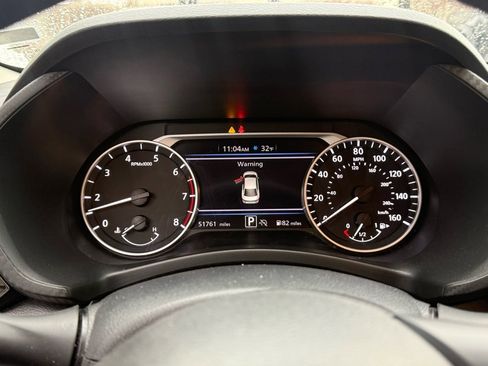 Used 2024 Nissan Sentra SV image 11