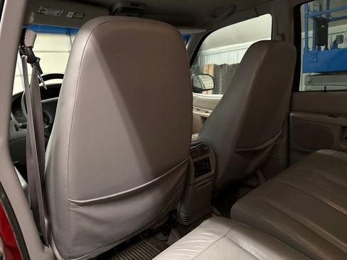 Used 2001 Ford Explorer XLT image 18