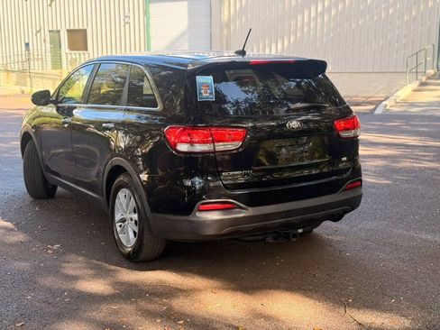 Used 2016 Kia Sorento L FWD image 7