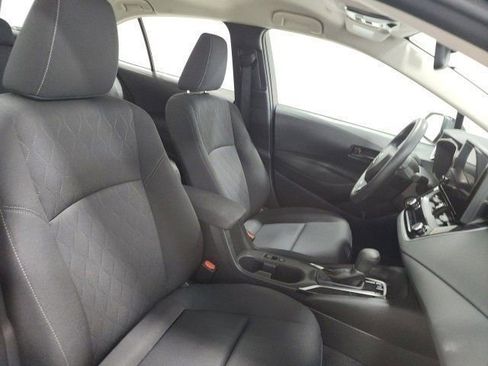 Used 2024 Toyota Corolla LE image 15