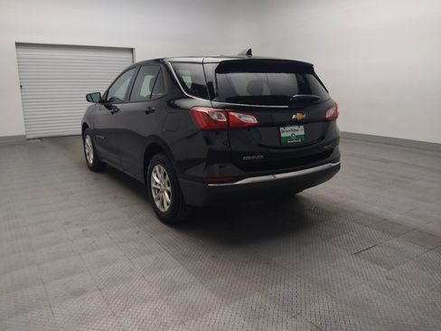Used 2019 Chevrolet Equinox LS FWD image 5