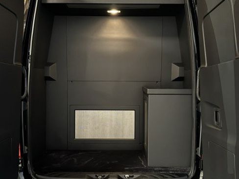 Used 2025 Mercedes-Benz Sprinter 2500 image 52