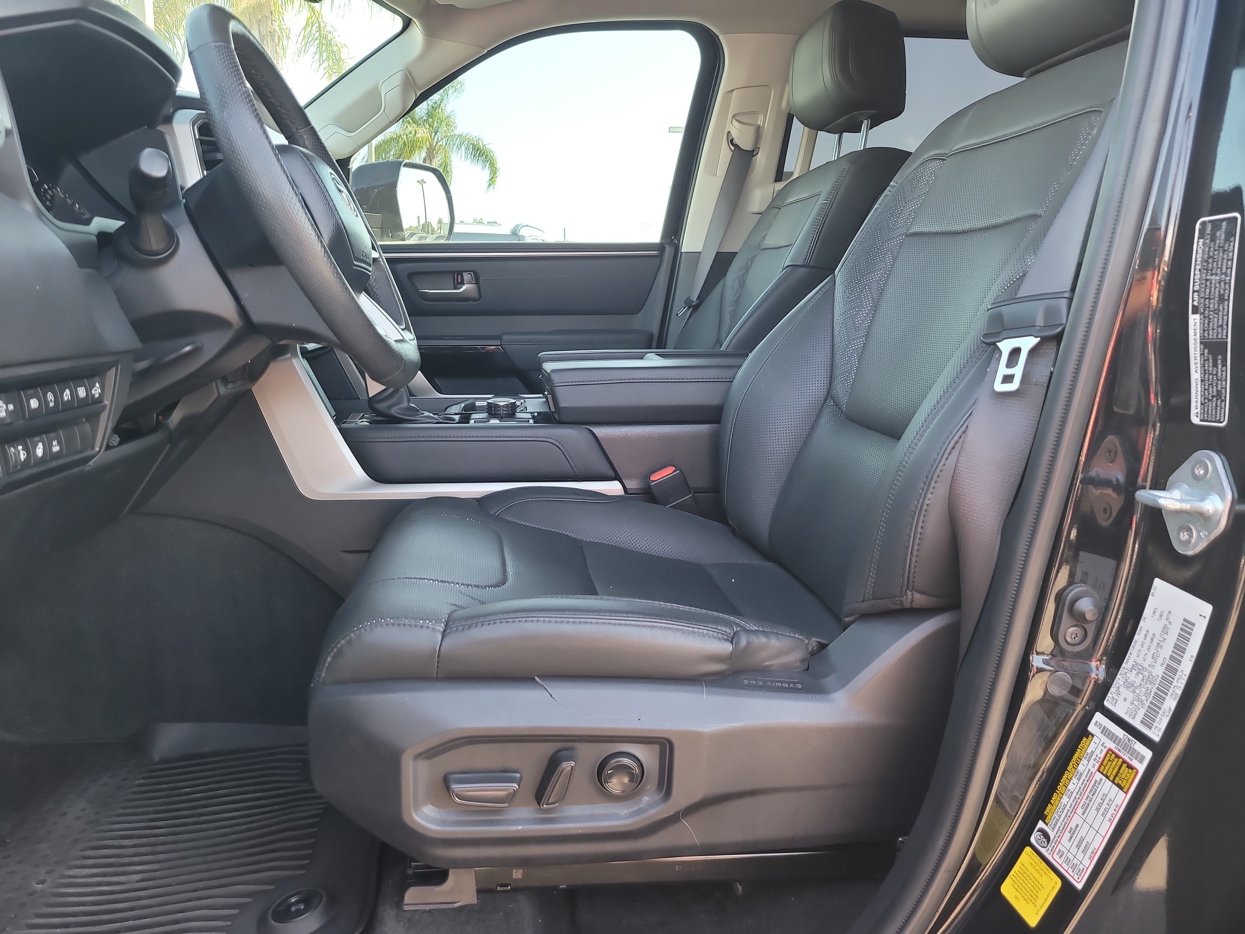 Used 2023 Toyota Tundra Limited AWD/4WD image 18