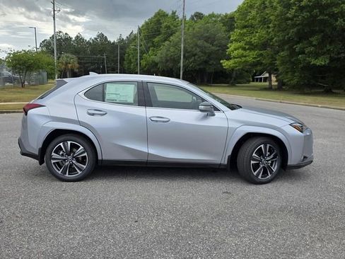 New 2026 Lexus UX 300h FWD image 37