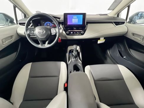 Used 2026 Toyota Corolla LE FWD image 28