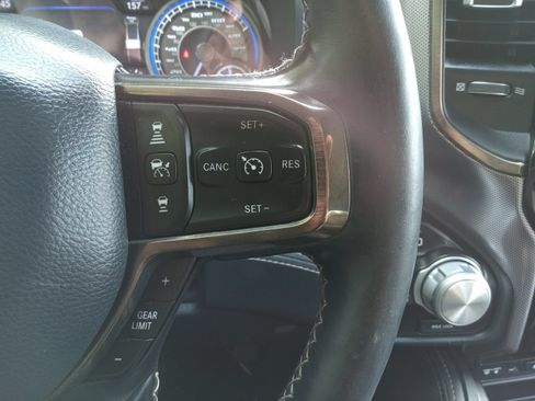 Used 2019 RAM 1500 Limited AWD/4WD image 26