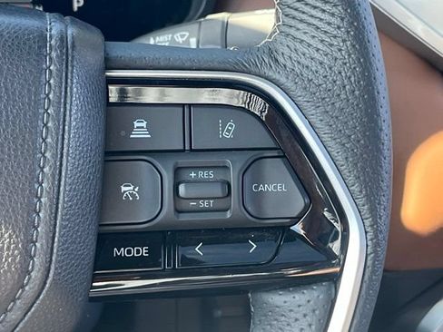 Used 2025 Toyota Tundra 1794 Edition AWD/4WD image 19