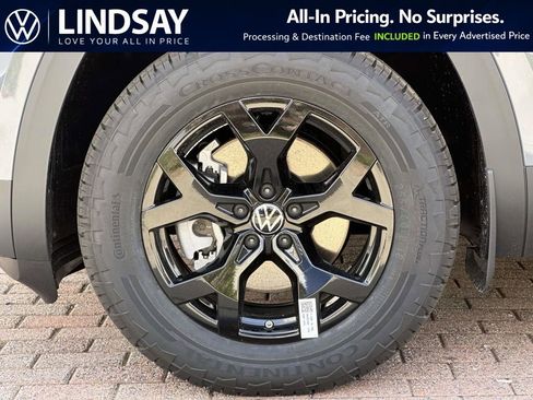 New 2026 Volkswagen Atlas Peak Edition AWD/4WD image 8