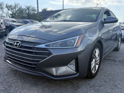Used 2019 Hyundai Elantra SEL w/ Cargo Package image 2