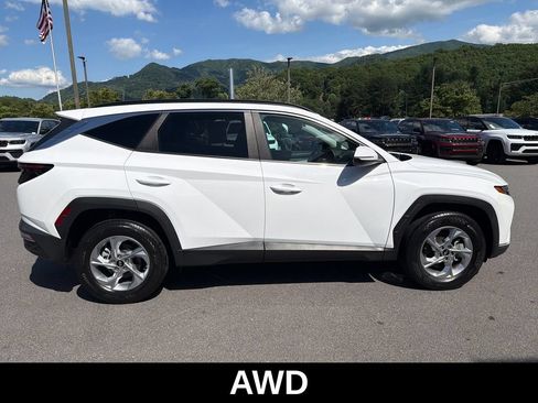 Used 2023 Hyundai Tucson SEL AWD/4WD image 3