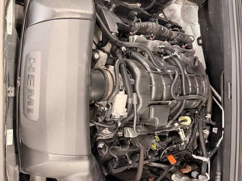 Used 2025 Dodge Durango R/T AWD/4WD image 49