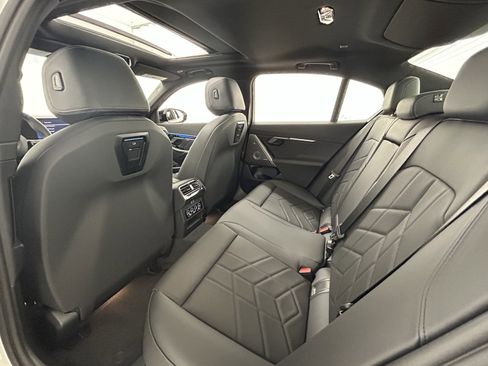 Used 2025 BMW i5 M60 w/ Premium Package image 33