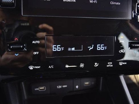 Used 2024 Hyundai Tucson SEL image 14