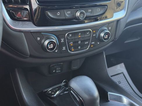 Used 2023 Chevrolet Traverse High Country w/ LPO, Floor Liner Package AWD/4WD image 29