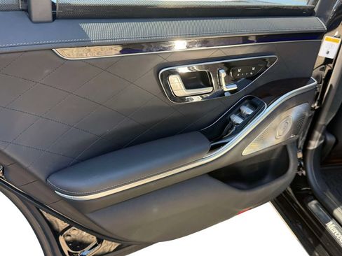 Used 2023 Mercedes-Benz S 580 4MATIC Sedan image 23