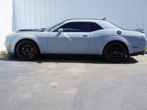 Used 2022 Dodge Challenger R/T Scat Pack RWD image 3