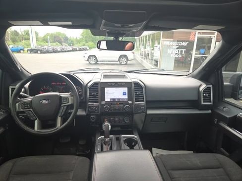 Used 2020 Ford F150 XLT w/ Equipment Group 302A Luxury AWD/4WD image 36