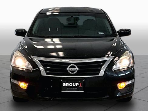Used 2015 Nissan Altima 2.5 S w/ Power Driver Seat Package FWD image 3