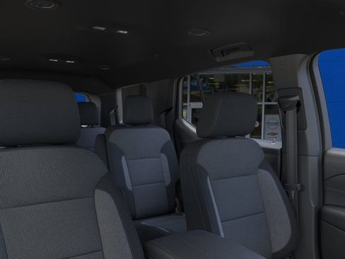 Used 2023 Chevrolet Traverse LT image 48