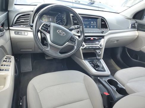 Used 2018 Hyundai Elantra Value Edition FWD image 9