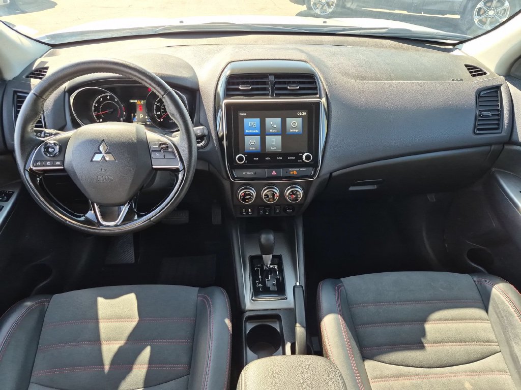 Used 2025 Mitsubishi Outlander Sport SE AWD/4WD image 26