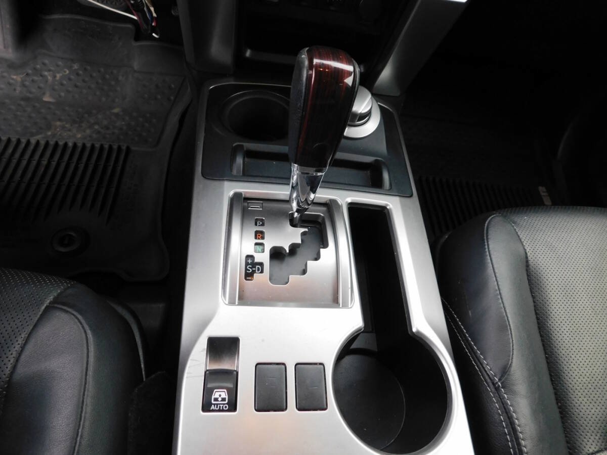 Used 2017 Toyota 4Runner Limited AWD/4WD image 19